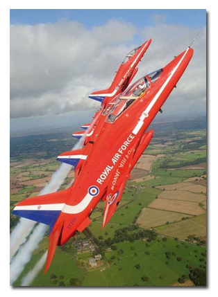 flyingwiththeredarrows01.jpg